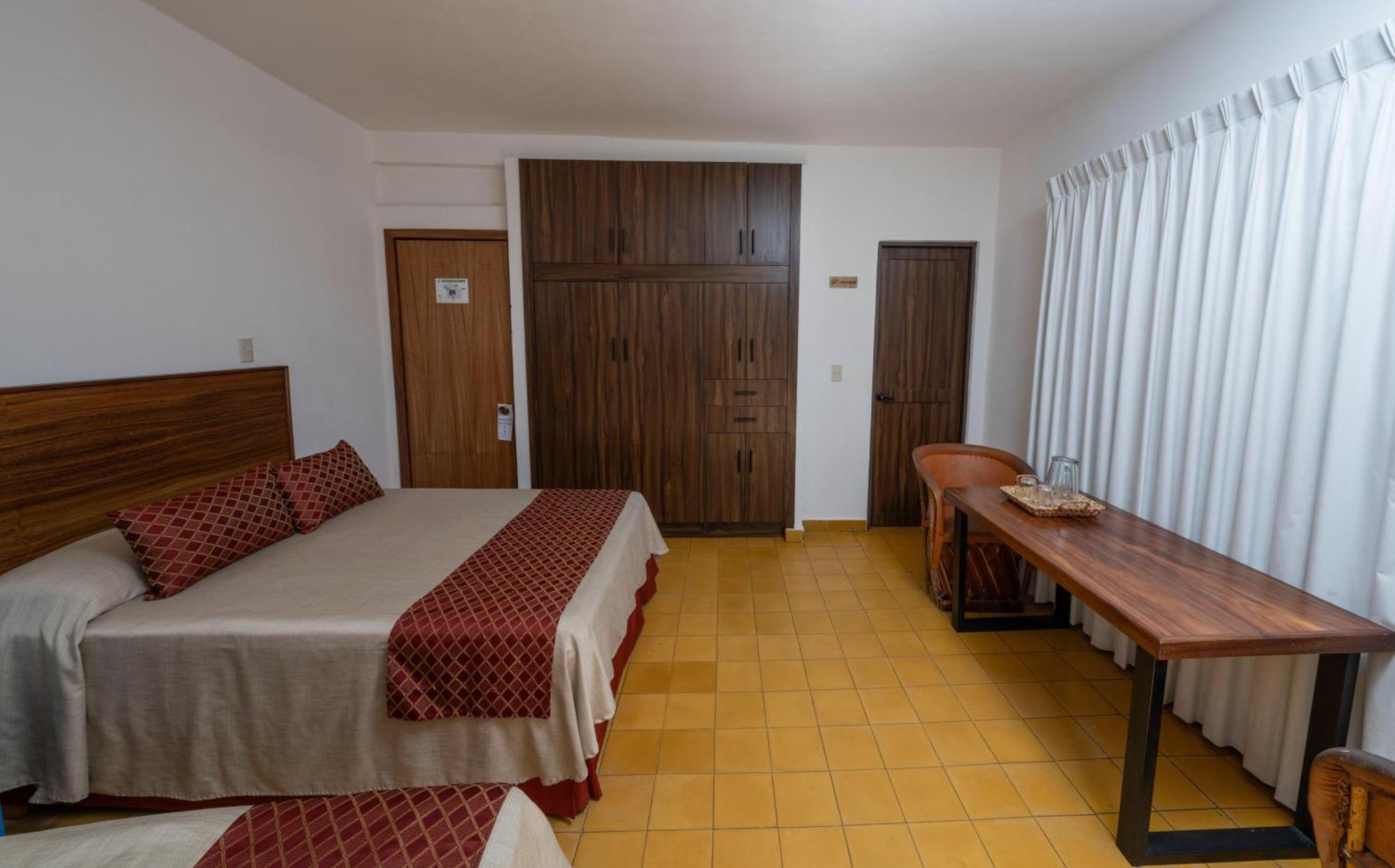 Hotel Encino Malecon Centro Puerto Vallarta Kamer foto
