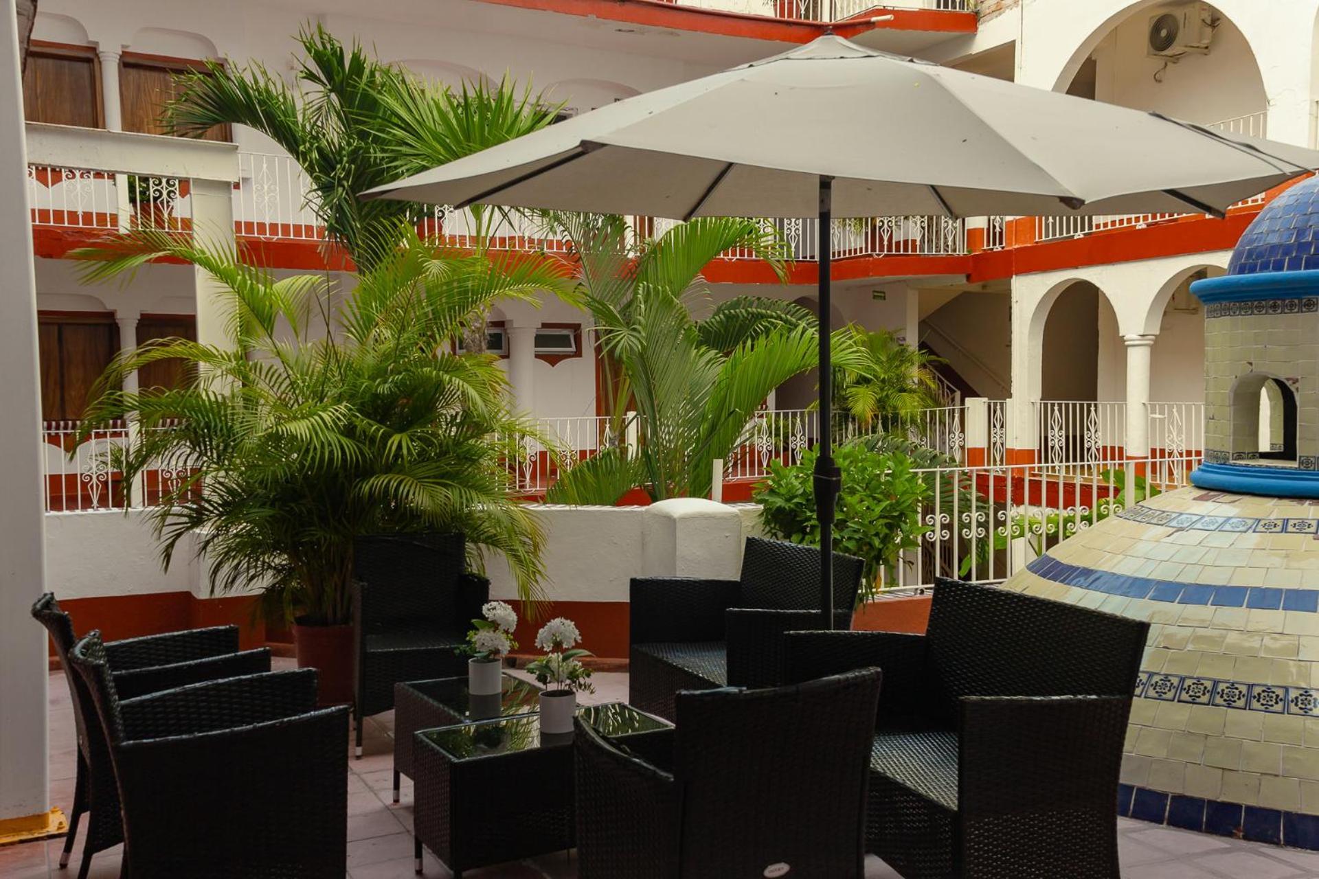 Hotel Encino Malecon Centro Puerto Vallarta Buitenkant foto